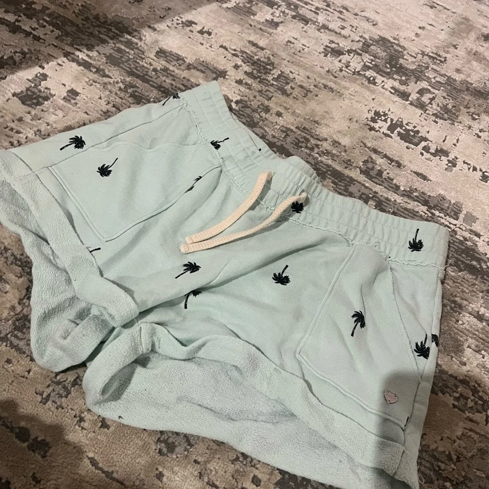 Juicy Couture Blue Palm Tree Shorts Size Medium